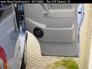 showyoursound.nl - GZ Loaded vw  - The ICE Factory 16 - 14.jpg - de deur voorzien van de nieuwe deurbakken met daarin de gzuc 165c